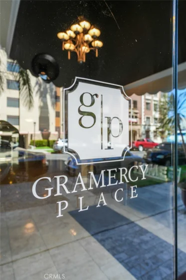 620 S Gramercy Place #211 photo 38
