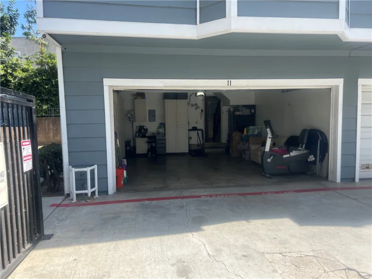 812 Inglewood photo 62