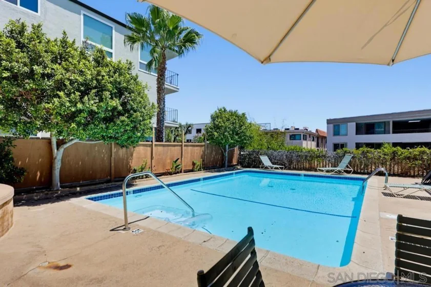2942 Lawrence Street photo 60
