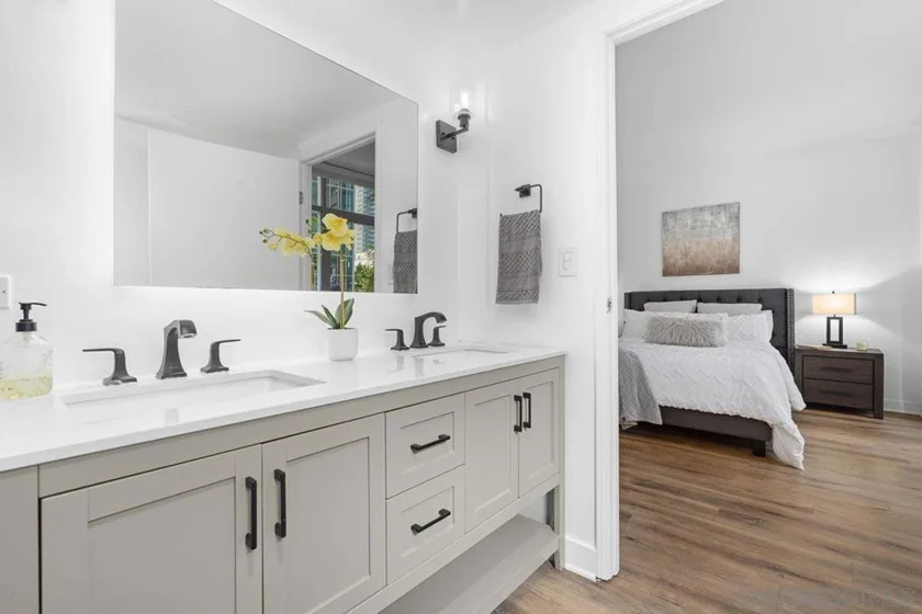 425 W Beech Street #303 photo 19