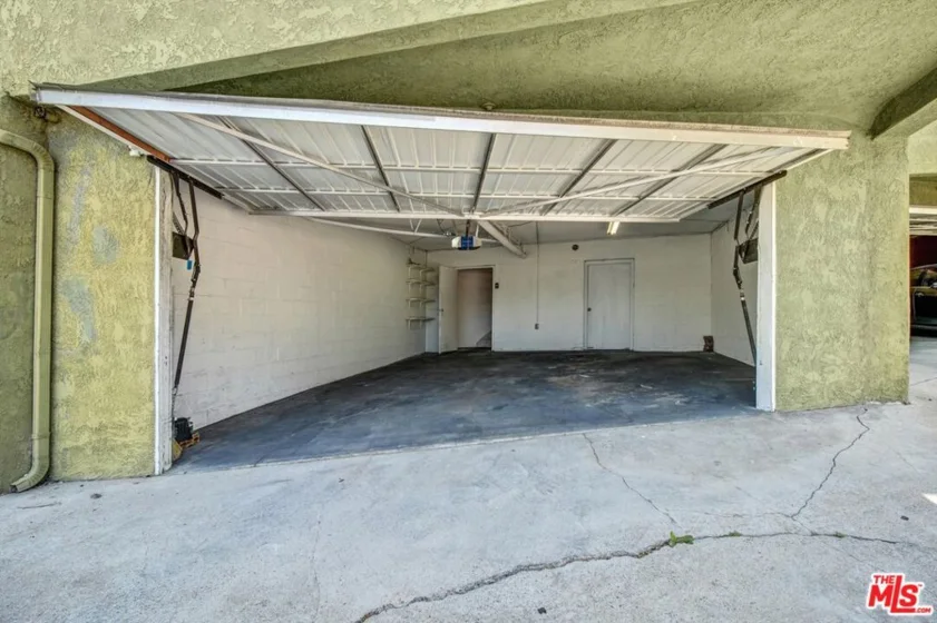 1766 Griffith Park Boulevard #1 photo 18