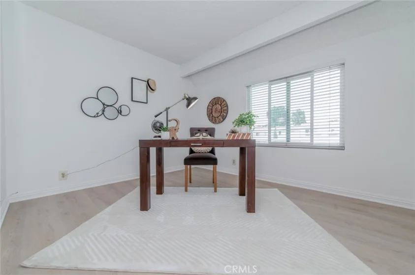 44 Fallbrook photo 12