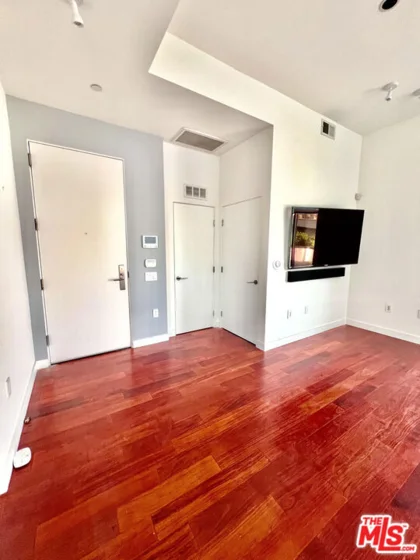 1200 N Sweetzer Avenue #8 photo 5