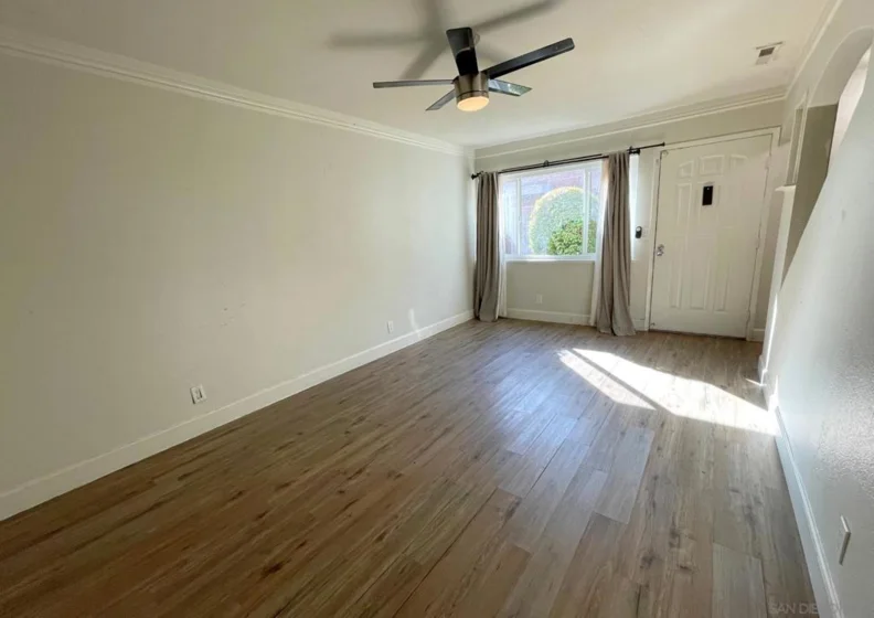 1060 E Washington Avenue #5 photo 5