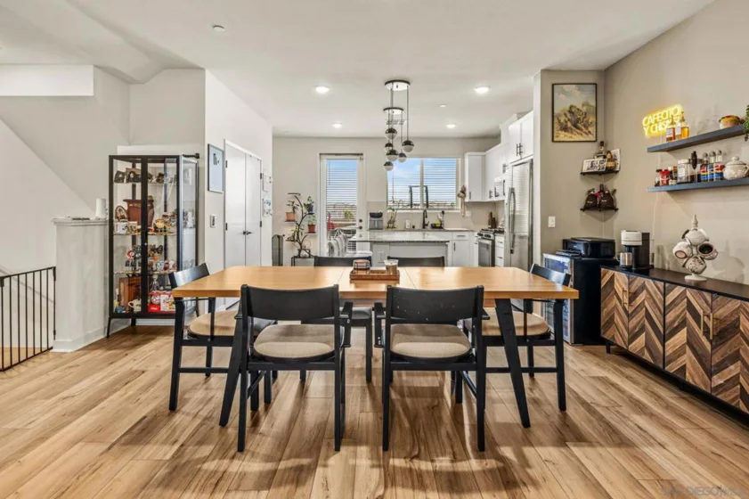 5310 Seacliff Place #11 photo 14