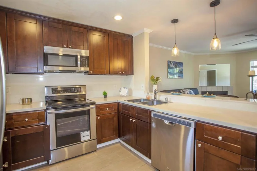 7545 Charmant #1516 photo 24