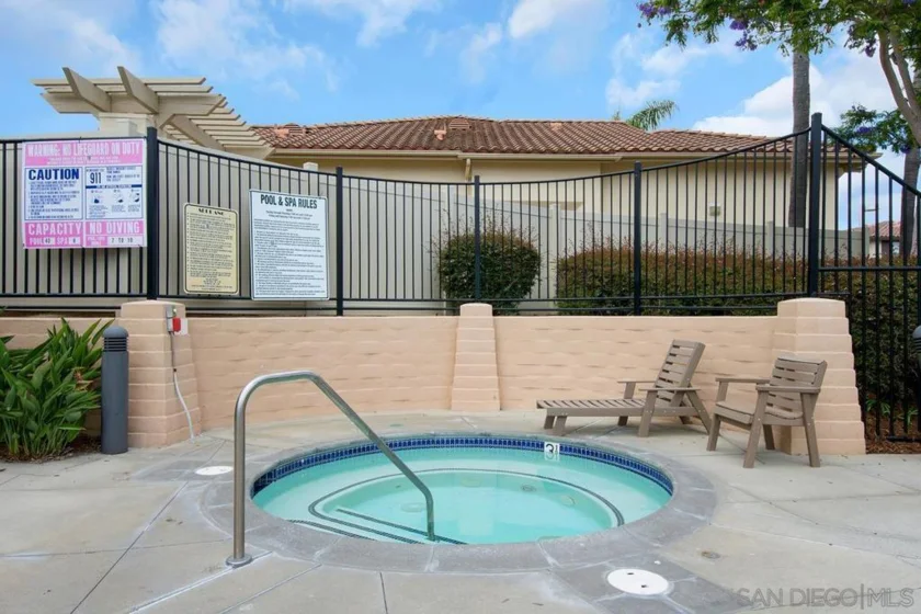 6004 Paseo Salinero photo 23