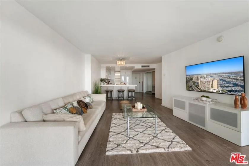 4316 Marina City Drive #923 photo 1