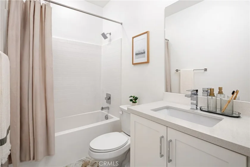 1697 Constellation Drive photo 3