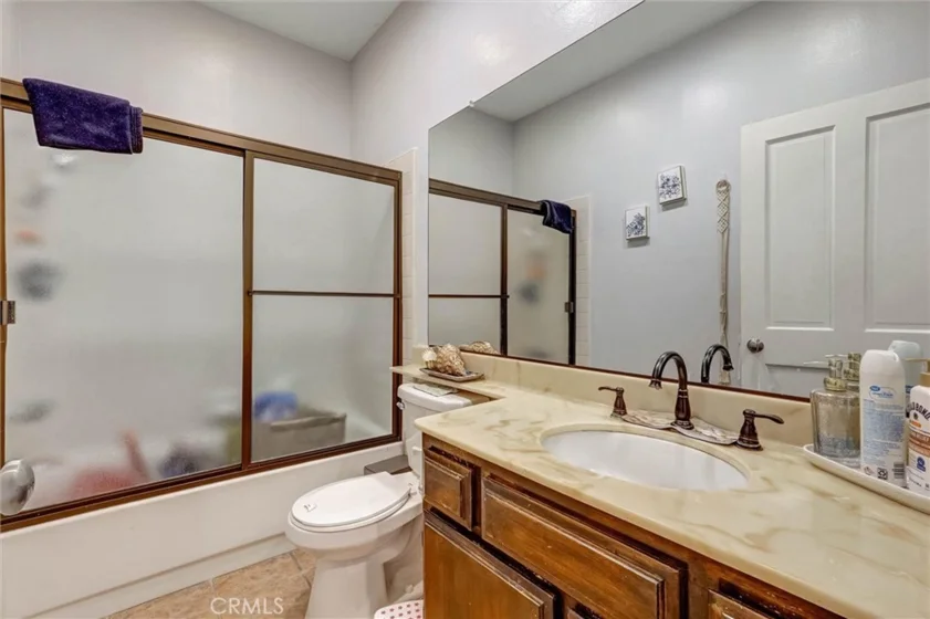 6323 Reseda #1 photo 17