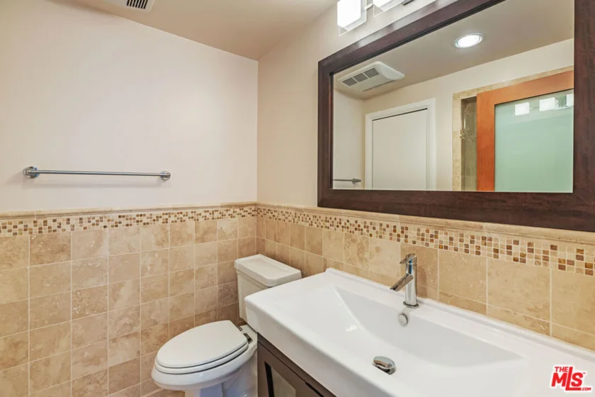 23914 De Ville Way #D photo 11