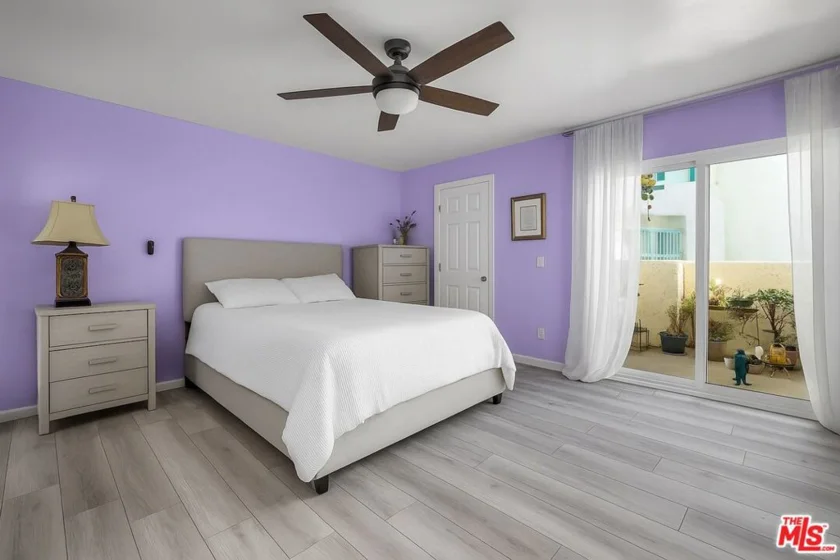18411 Hatteras Street #114 photo 6