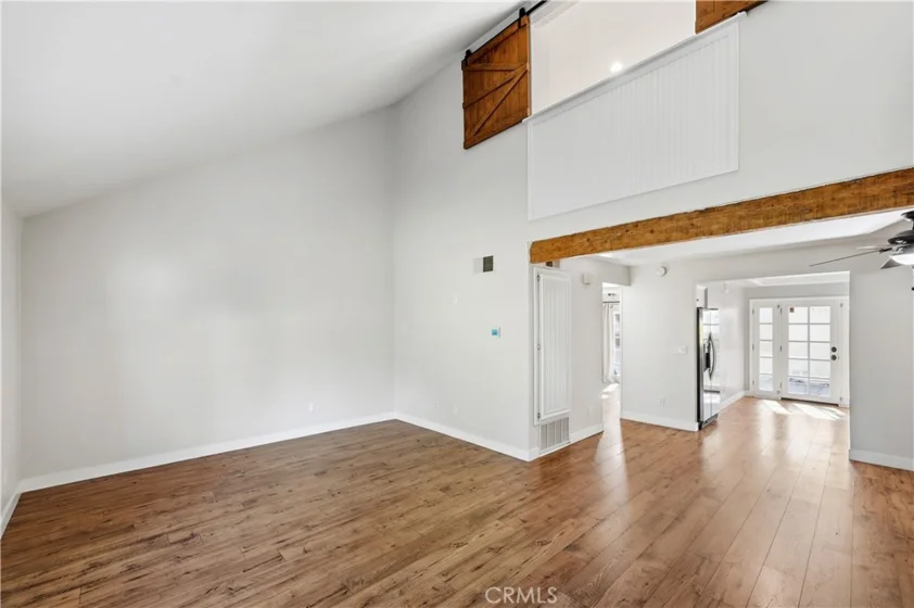 1241 Stonewood Court photo 4