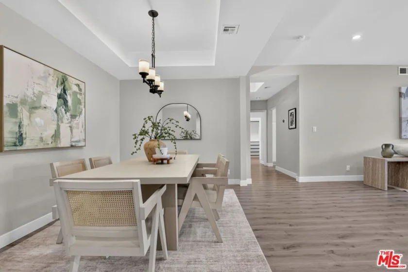 1509 Greenfield Avenue #207 photo 5