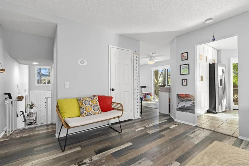 8896 Highwood Drive #C photo 11