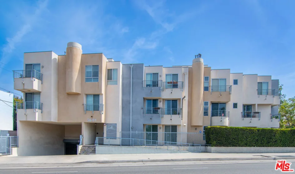 5601 W Olympic Boulevard #301 photo 1