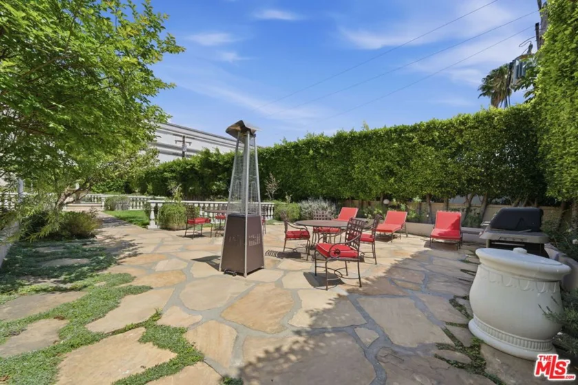 1424 N Crescent Heights Boulevard #49 photo 27