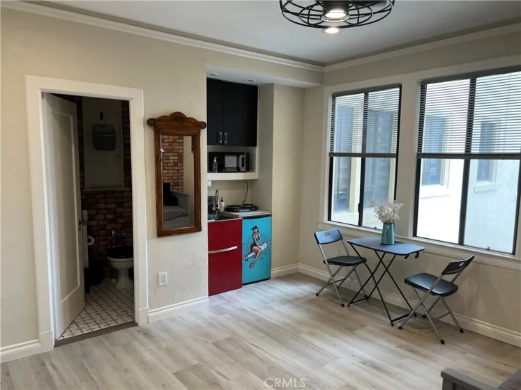 315 W 3rd #5A photo 1