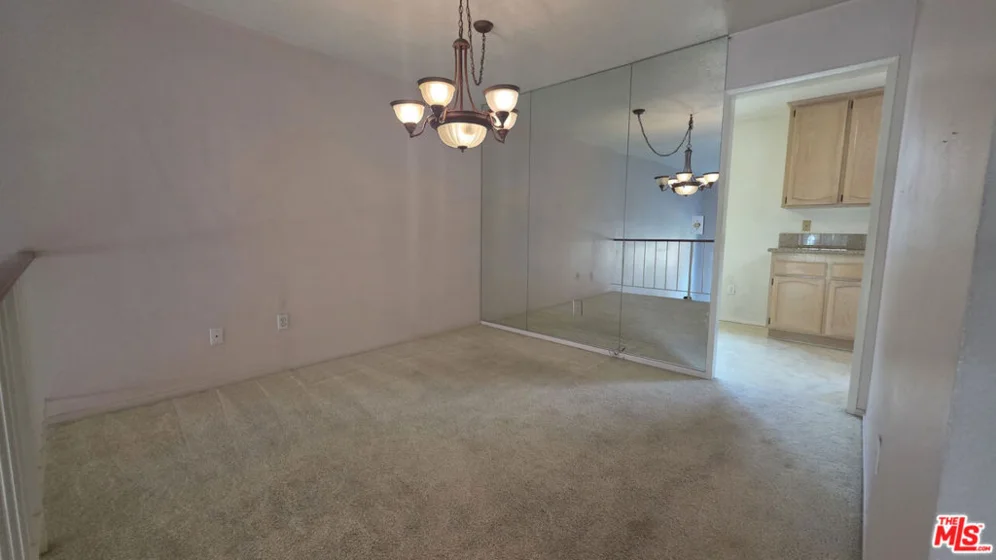 1711 Grismer Avenue #56 photo 4