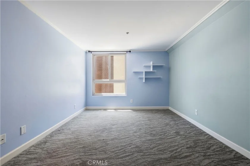5143 Bakman Avenue #320 photo 16