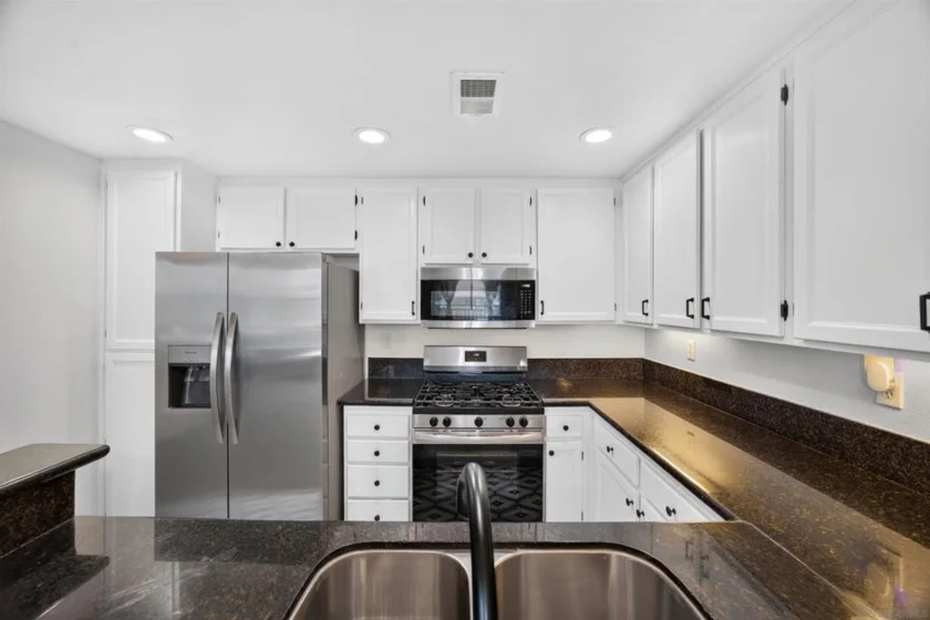 1885 Rennes Place #2232 photo 5