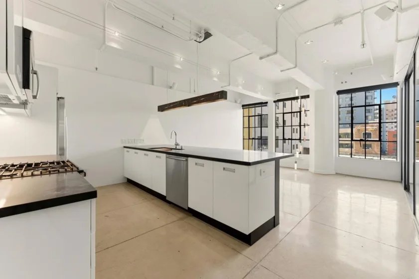 746 S Los Angeles Street #607 photo 15