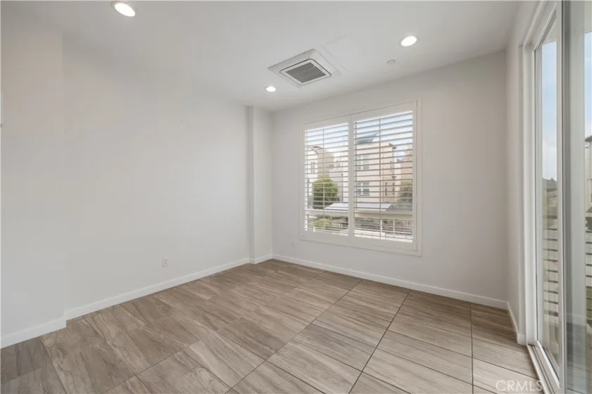 2138 Bella Court photo 16