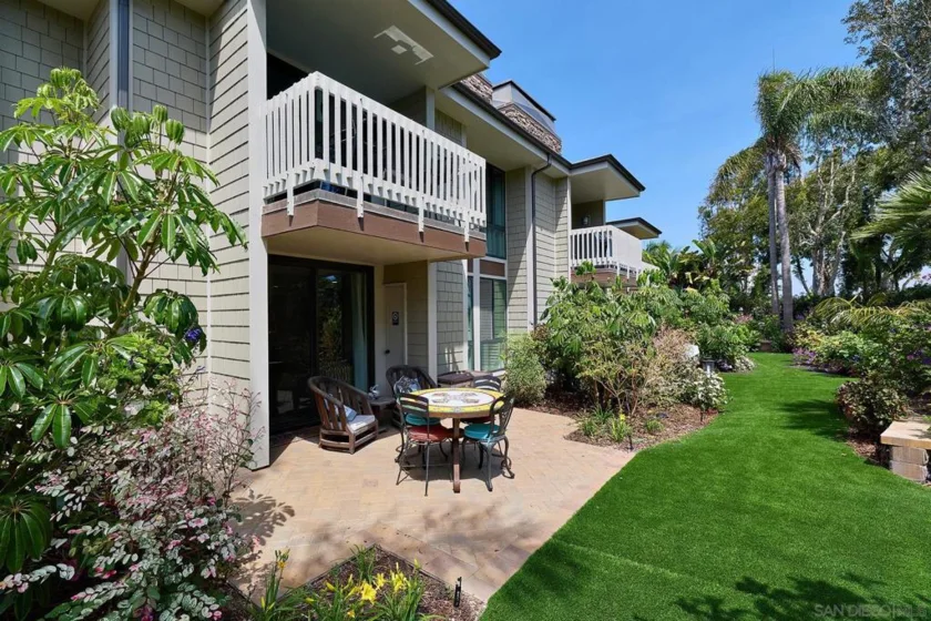 999 N Pacific Street #G11 photo 9