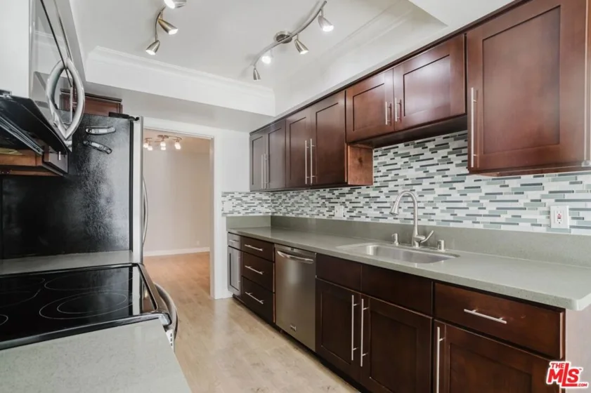 750 S Spaulding Avenue #214 photo 14