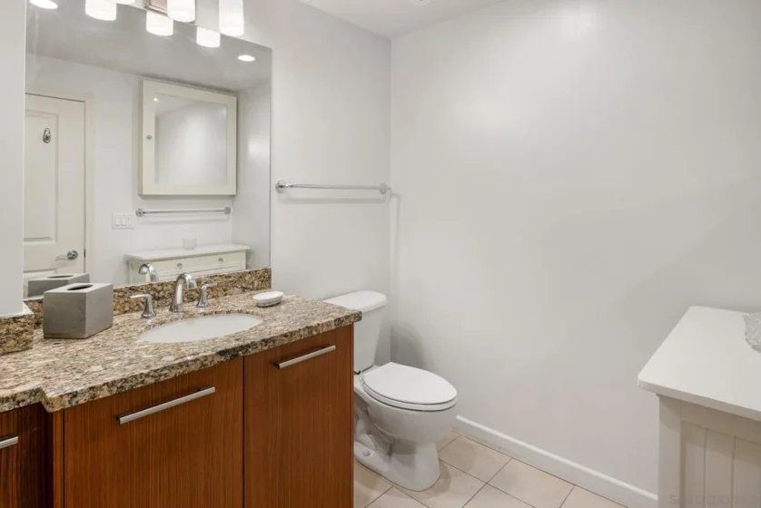1431 Pacific Hwy #104 photo 14