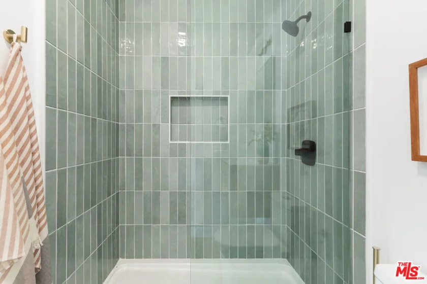 1221 5th Avenue #1 photo 12