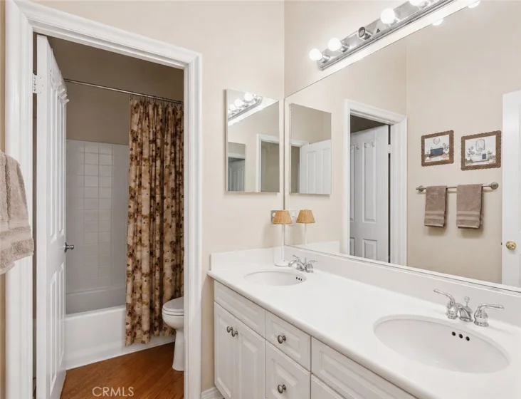 35777 Abelia Street photo 23