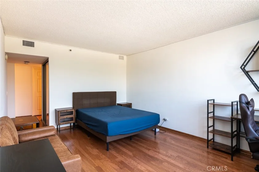 345 Pioneer Drive #801 photo 15