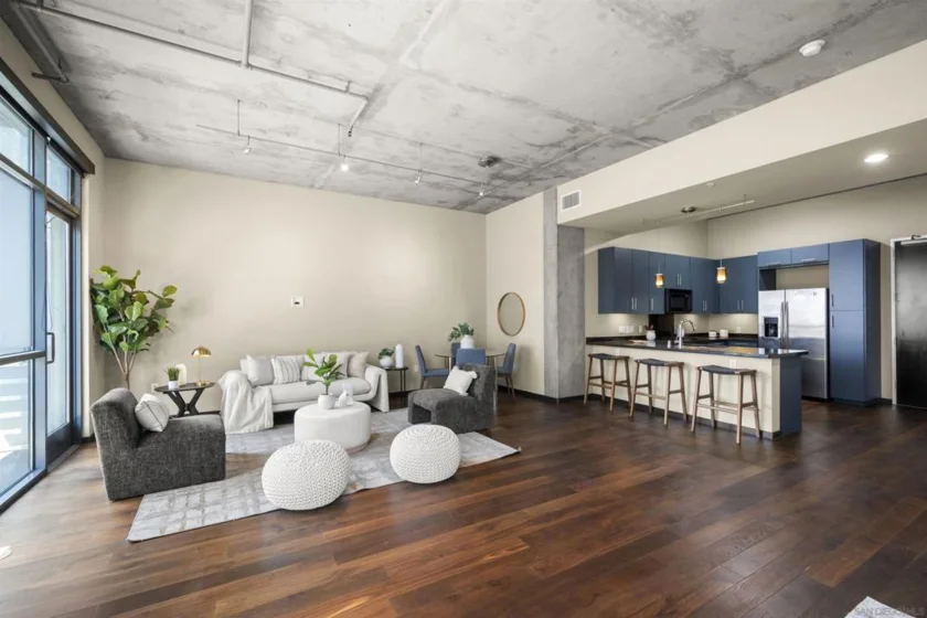 527 10th Avenue #302 photo 13