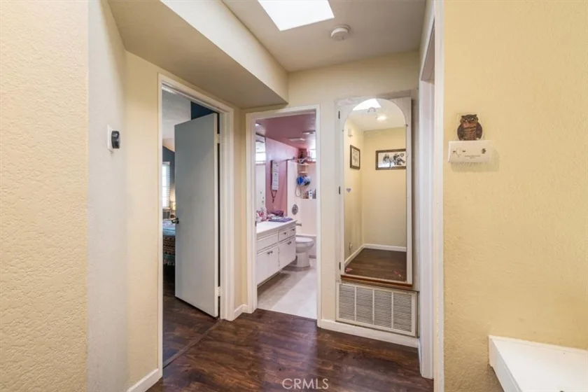 1731 E 68th #5 photo 56
