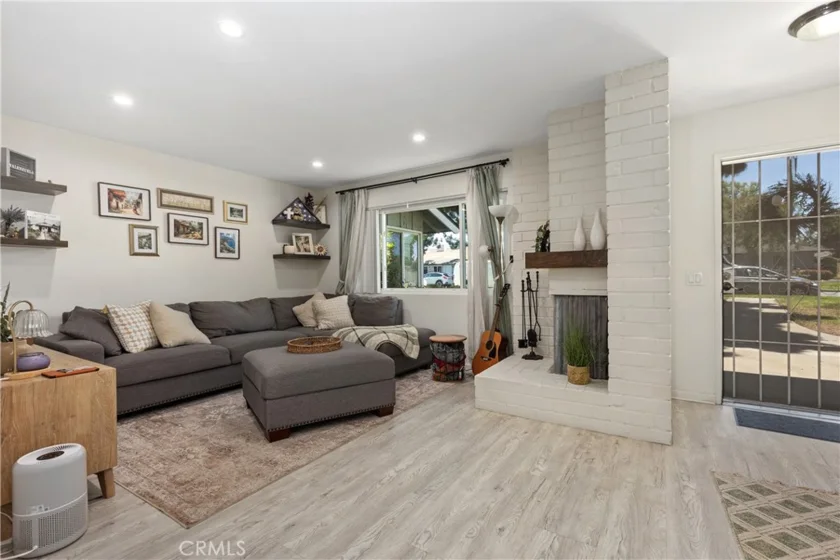 1227 Cameo Lane photo 7