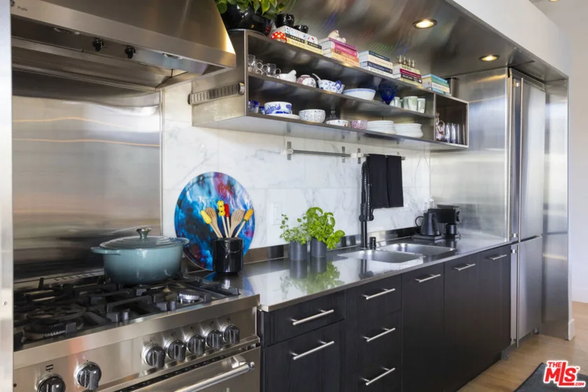 4080 Glencoe Avenue #405 photo 10