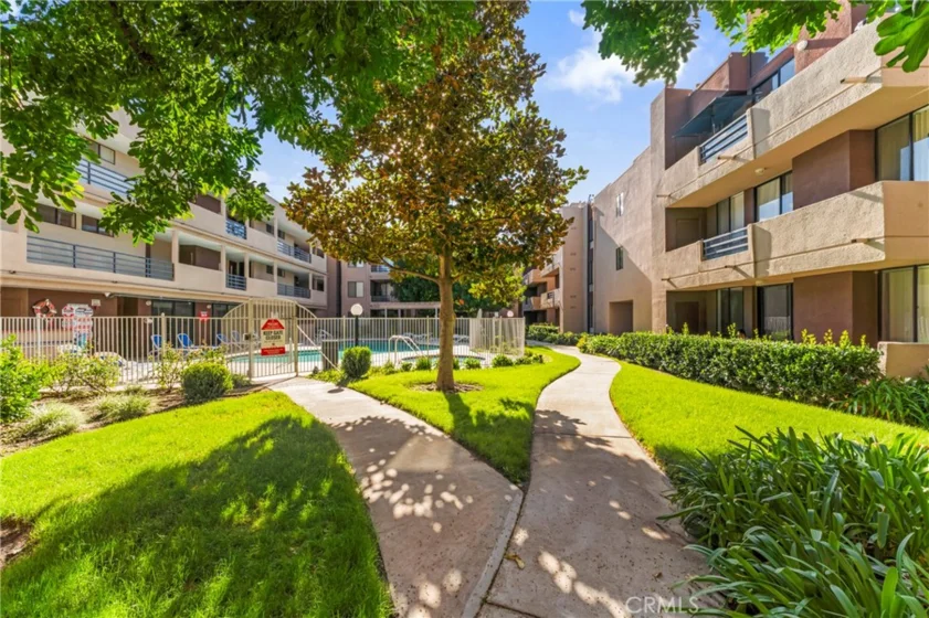 7826 Topanga Canyon Boulevard #308 photo 3