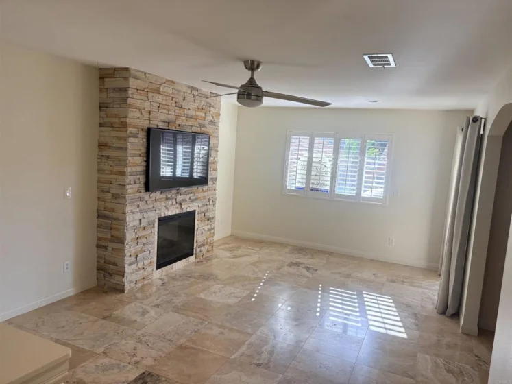2352 Altisma Way #9 photo 5