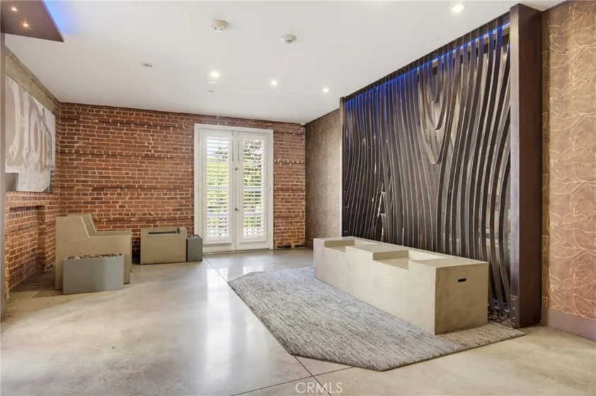 139 S Los Robles Avenue #102 photo 22