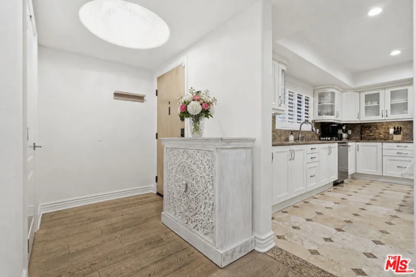 11908 Darlington Avenue #203 photo 2