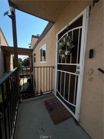 1051 Rock Springs #241 photo 6