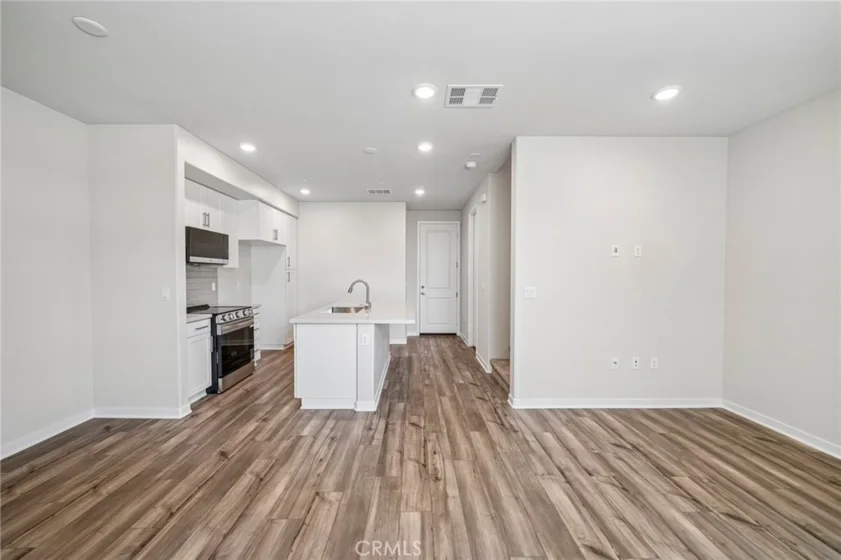 3161 Teralina Circle photo 10