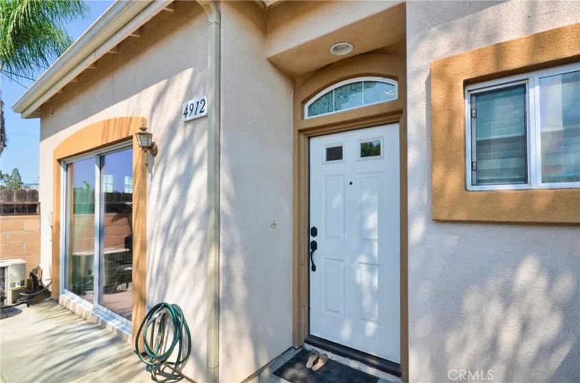 4912 Bishop Street photo 1