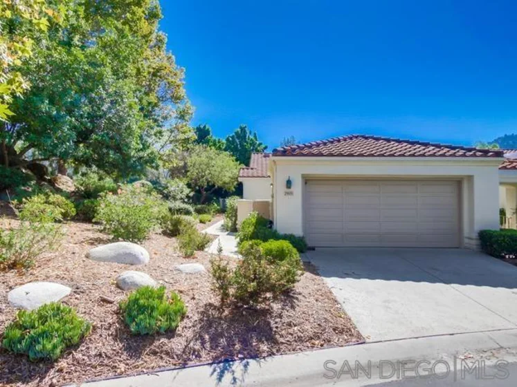 29695 Circle R Greens Drive photo 1