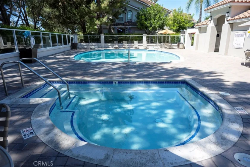 210 California Court photo 34