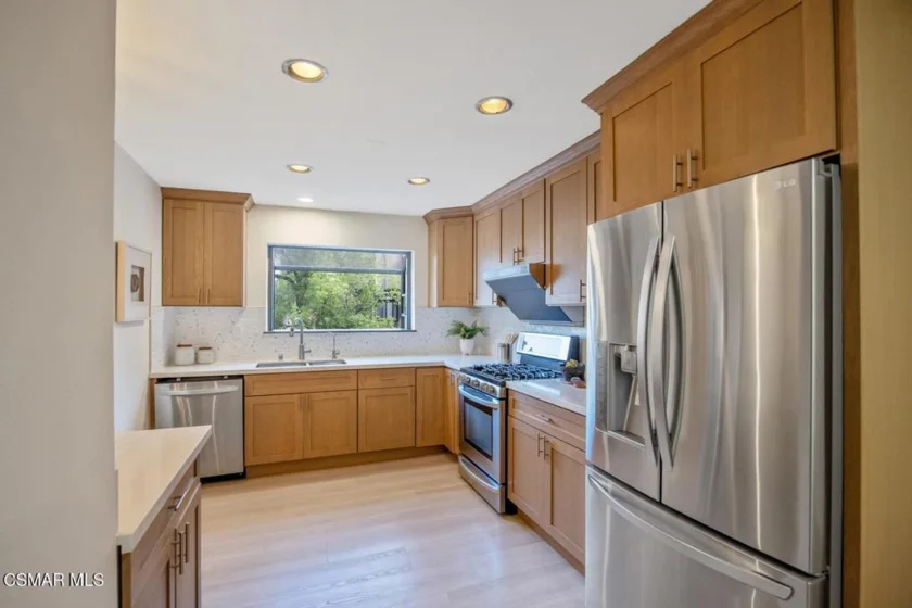 21900 Marylee Street #261 photo 4