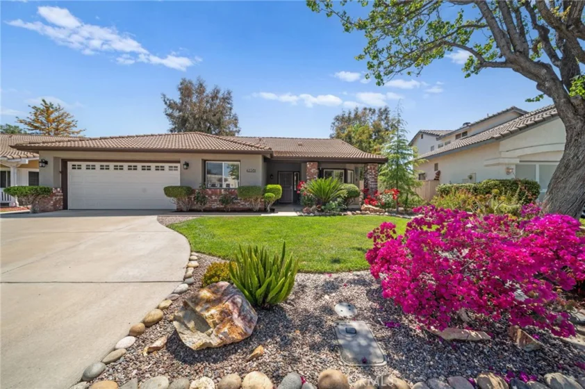 42281 Camino Romo photo