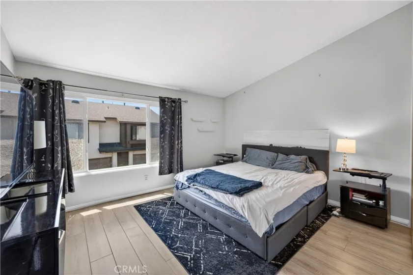 1363 N Schooner photo 4