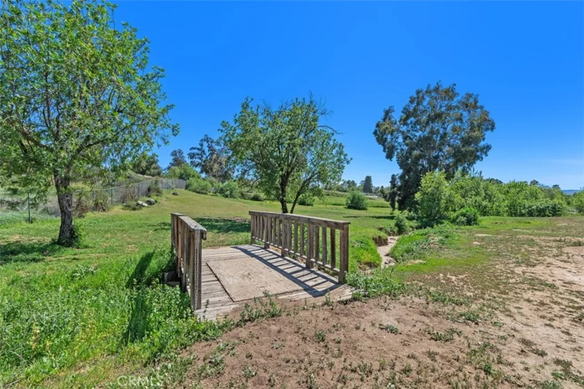 37790 Los Alamos Road photo 12
